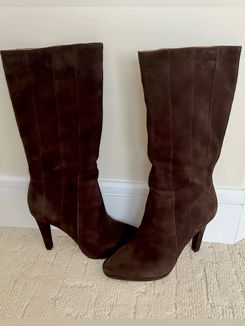 Vtg Banana Republic Chocolate Brown Italian Suede High Heel Boots (EUC)